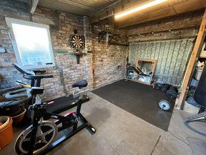 Photo 19- click for photo gallery